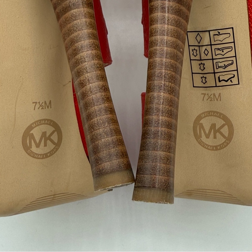 Michael Kors Mackenzie Saffiano Leather Logo Platform Sandal Luggage Size 7.5M - Picture 11 of 17